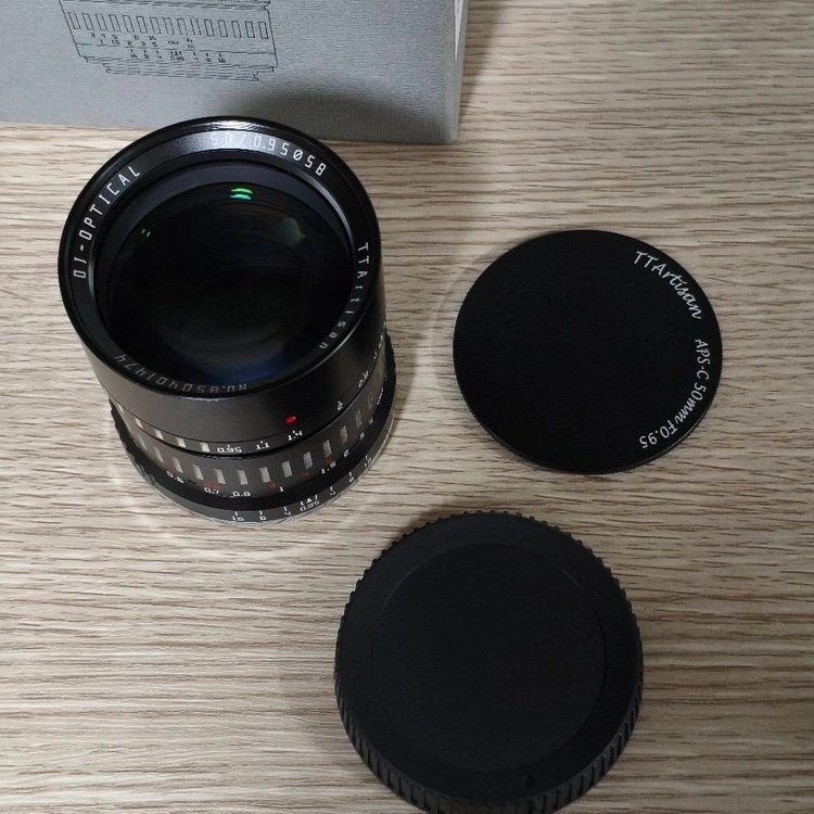 TTArtisan 50mm F0.95 렌즈. 니콘 Z마운트 이미지