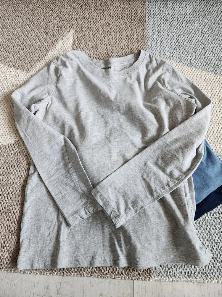 티셔츠 4장 8-10세 / H&M 기본 긴팔 무지 티셔츠 새상품 4장 8-10세 / 에이치엔엠 이미지