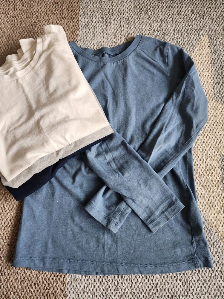 티셔츠 4장 8-10세 / H&M 기본 긴팔 무지 티셔츠 새상품 4장 8-10세 / 에이치엔엠 이미지