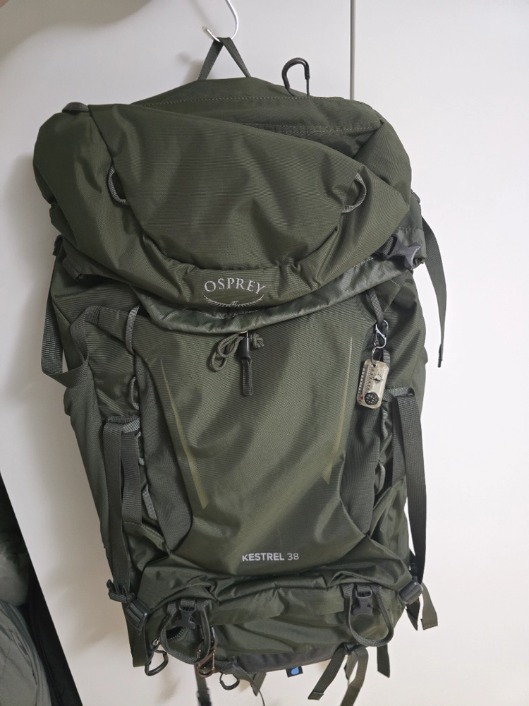 오스프리 캐스트럴 Osprey Kestrel 38 등산 배낭 - 안심되는 중고거래