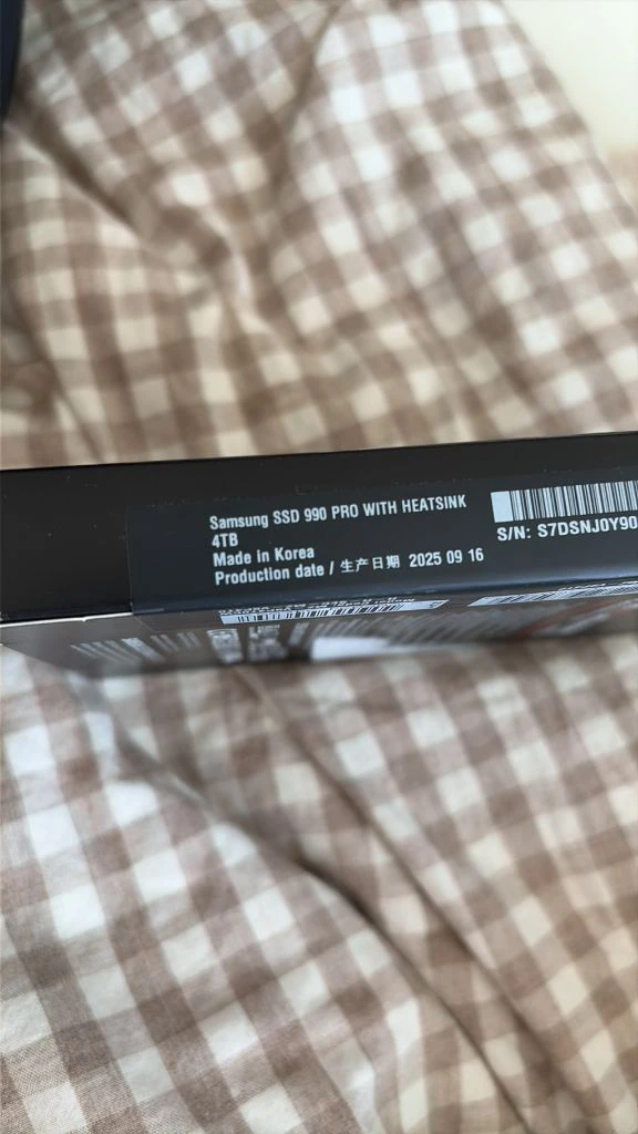 Samsung 990 PRO 4TB 미개봉 이미지