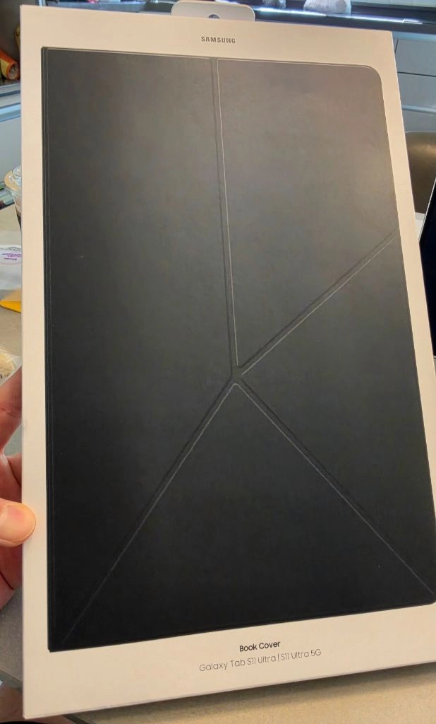삼성 갤럭시탭 S11 Ultra 5G 1TB 슬림키보드,북커버 포함 색상 실버 팝니다 이미지