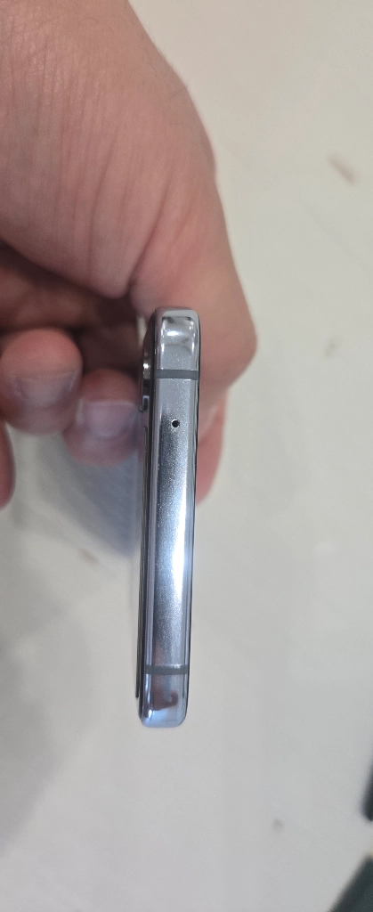 삼성 갤럭시 Z플립4 블루 256GB 이미지