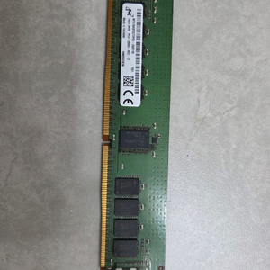DDR4 16GB 메모리 이미지