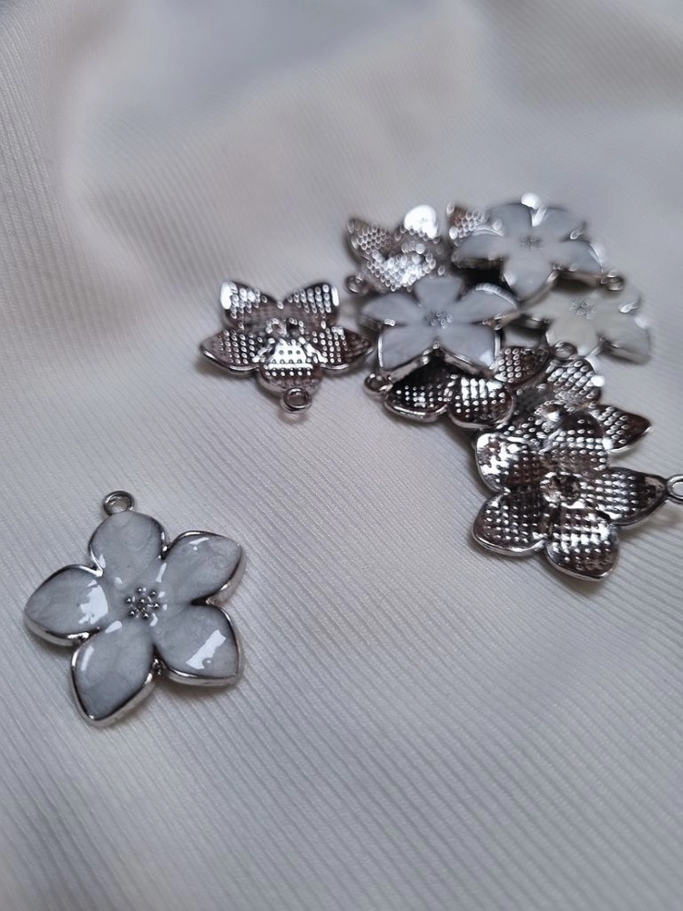 꽃모양 펜던트 악세사리 재료 diy 이미지