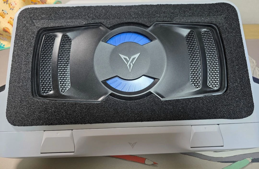 플라이디지 bs2pro (노트북쿨러) 이미지