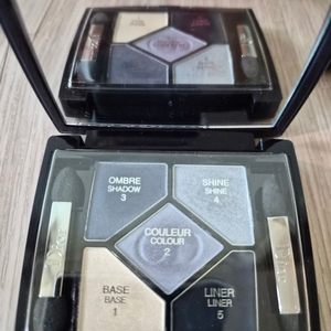 디올 꿀뢰르 아이섀도우 208 이미지