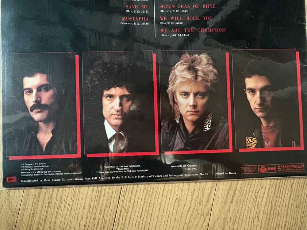 퀸 엘피 2장 _ A Night at the Opera & Queen Greatest Hits (상태-최상) 이미지