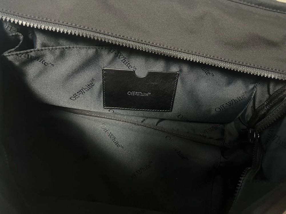 오프화이트 off-white 카메라 숄더백 라지 블랙 이미지