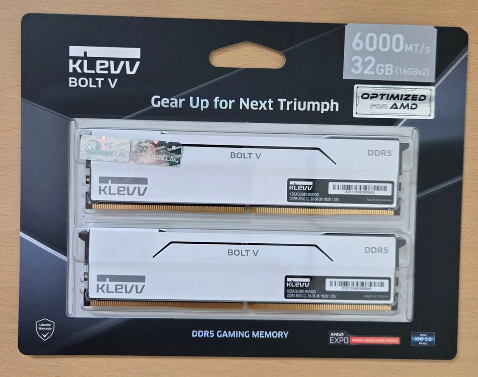에센코어 KLEVV BOLT V AMD CL30 6000 32GB - 안심되는 중고거래