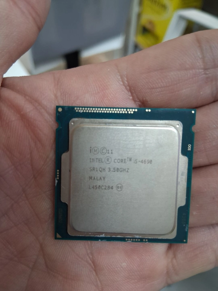 i5-4690 CPU(정품쿨러 포함) + 8GB RAM 세트 - 안심되는 중고거래