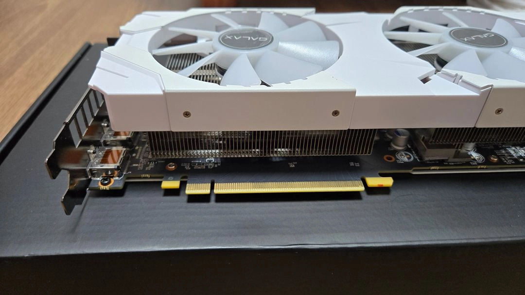 갤럭시 RTX 2070 SUPER 슈퍼 8GB 이미지