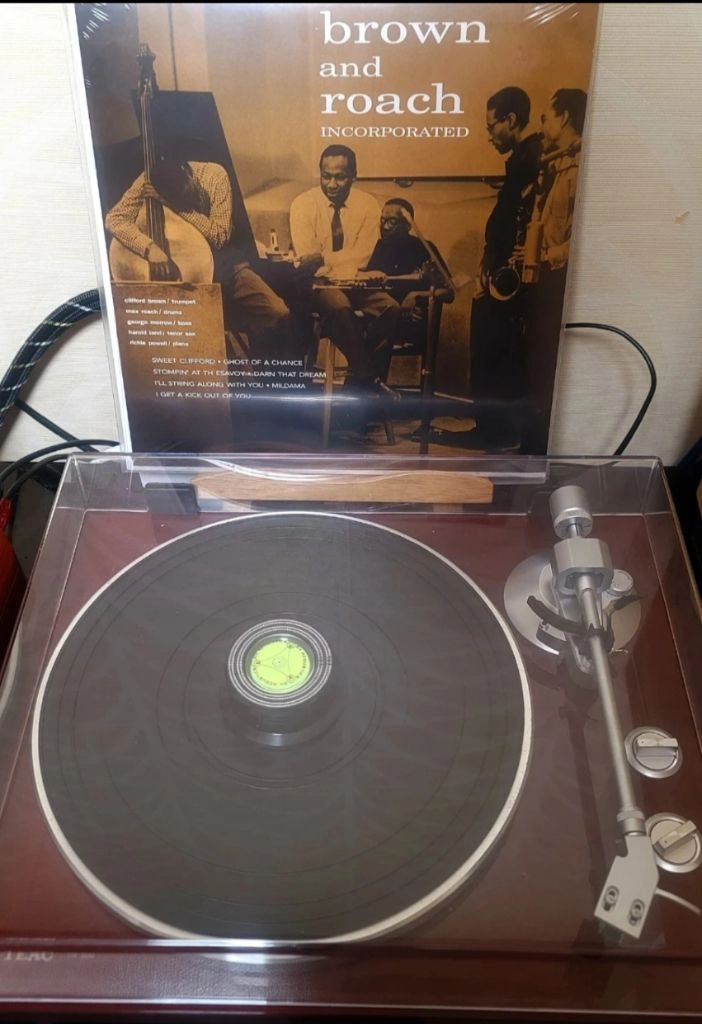 TEAC 턴테이블 TN-300 이미지