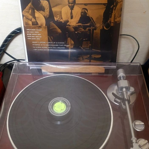 TEAC 턴테이블 TN-300 이미지