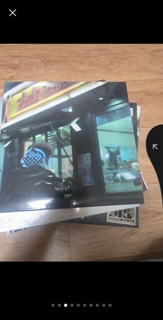 아끼던 미개봉 LP viyl 바이닐 저렴하게 처분하려합니다 장르별로 게시글4개 올려요~ 이미지