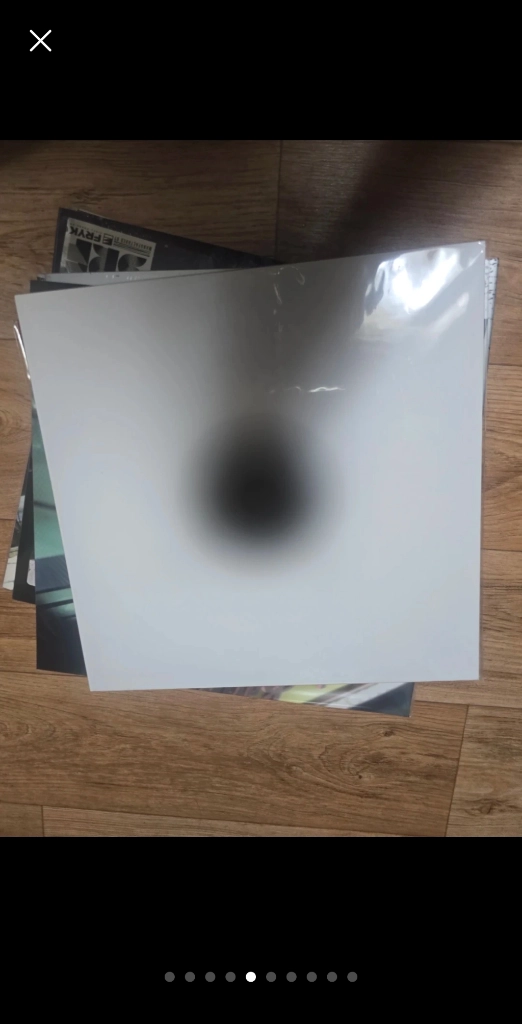 아끼던 미개봉 LP viyl 바이닐 저렴하게 처분하려합니다 장르별로 게시글4개 올려요~ 이미지