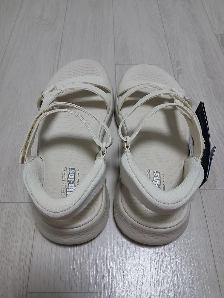 스케쳐스 플렉스샌들 새상품240 이미지