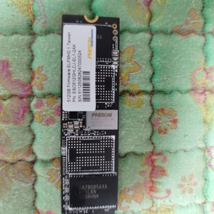 Phison 512GB NVMe SSD 거의 새상품 사용시간: 67시간, 전주시 이미지
