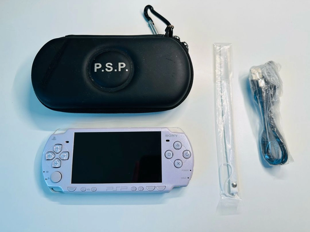 PSP-2005 라벤더 퍼플 한글 정발판 및 구성품들 판매 (1005, 3005) 이미지