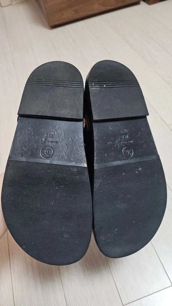 샤넬벨크로샌들 이미지