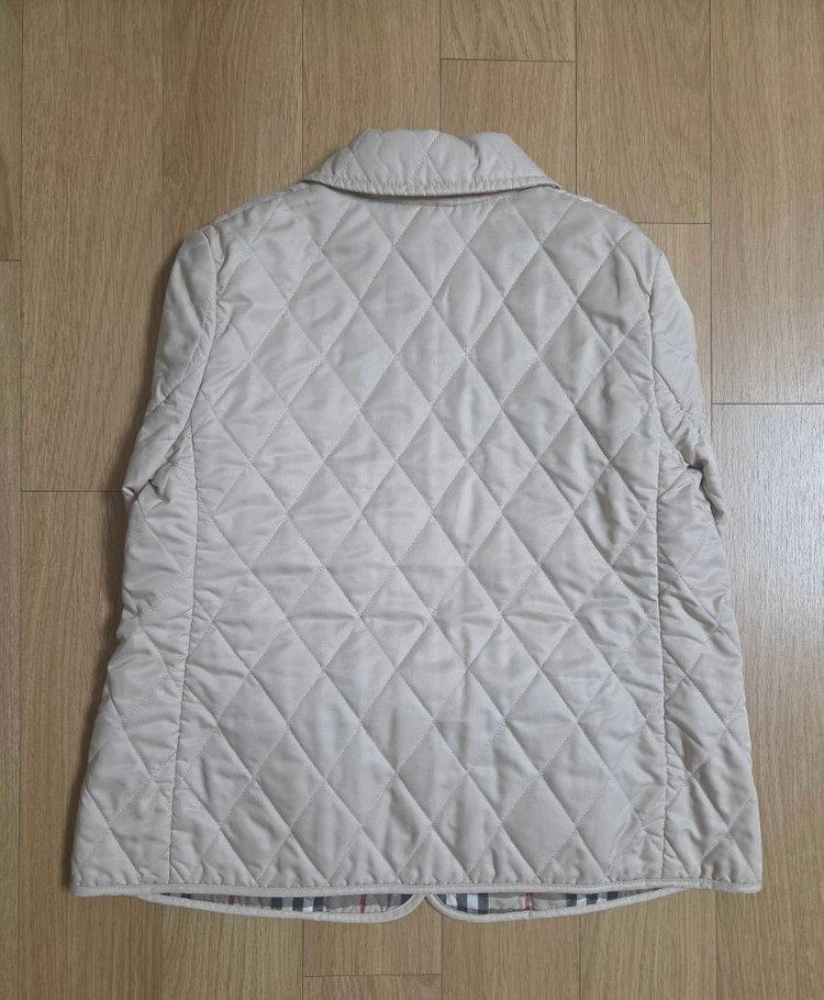 버버리키즈 퀼팅 자켓 122cm (7,8Y)/ 베이지 (택포) 이미지