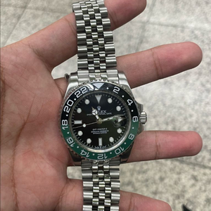 롤렉스 GMT MASTER 2 시계 이미지