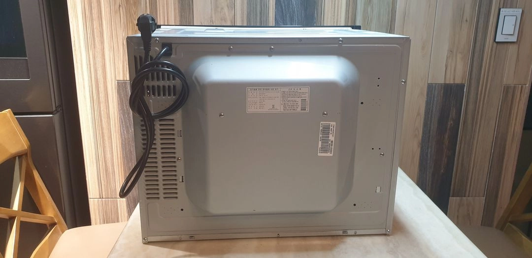 LG 디오스 광파오븐 빌트인 38L 이미지