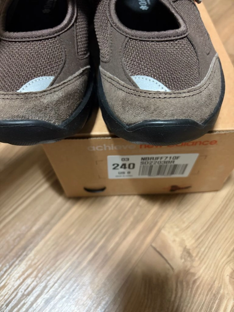 새상품)뉴발란스 브리즈 브라운240 이미지