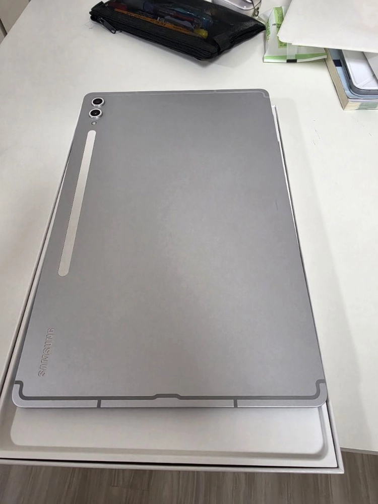 삼성 갤럭시 탭 S10 플러스 실버 256GB 와이파이 이미지