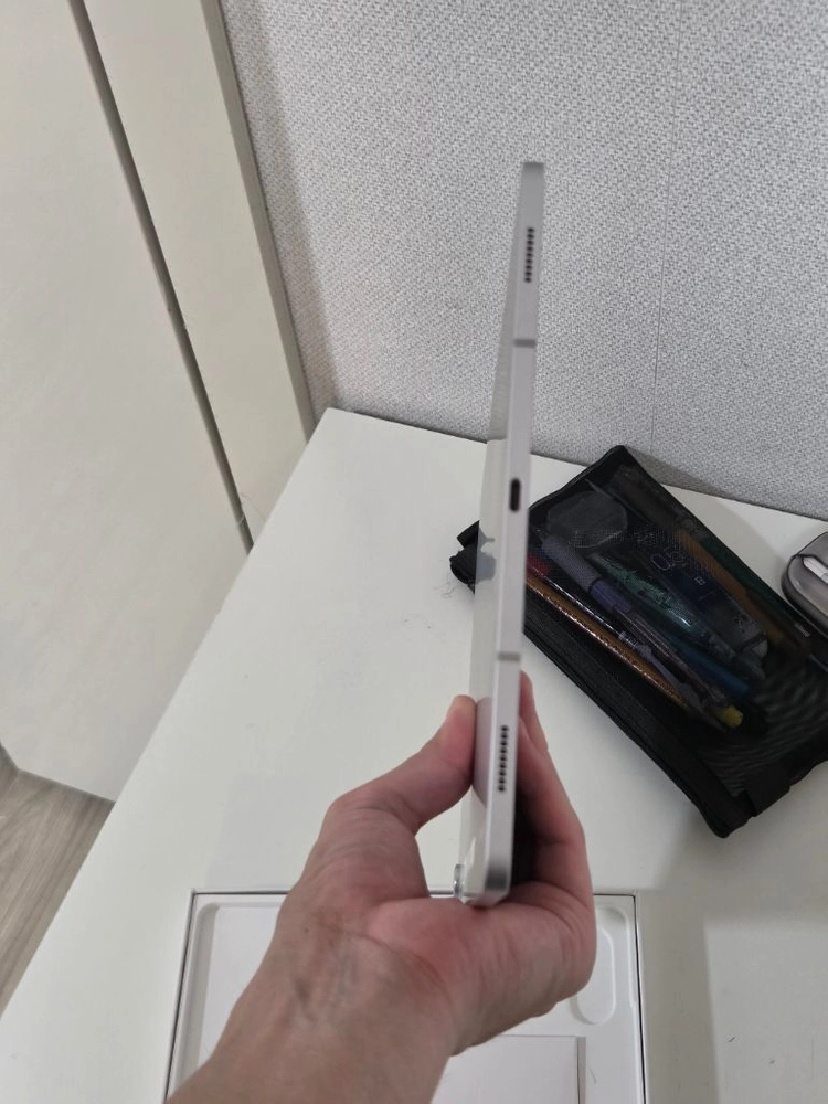 삼성 갤럭시 탭 S10 플러스 실버 256GB 와이파이 이미지