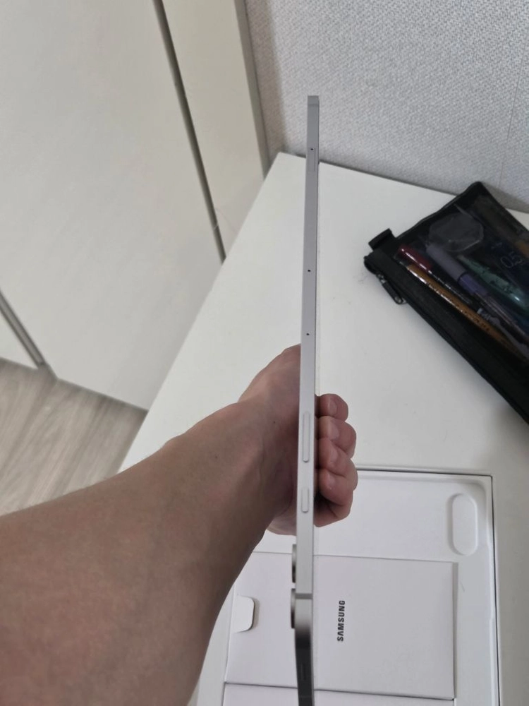 삼성 갤럭시 탭 S10 플러스 실버 256GB 와이파이 이미지