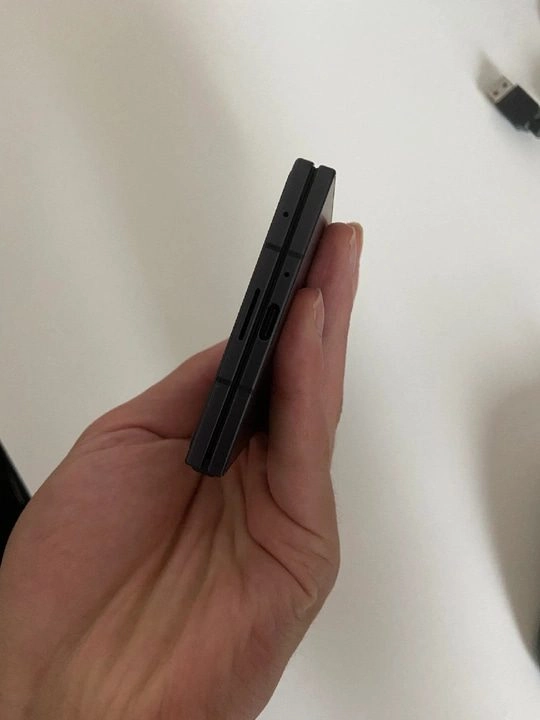 자급제 갤럭시 Z 폴드7 제트블랙 512GB 풀박스 이미지