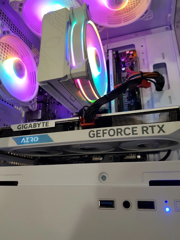 라이젠 7500F RTX4060 컴퓨터 이미지