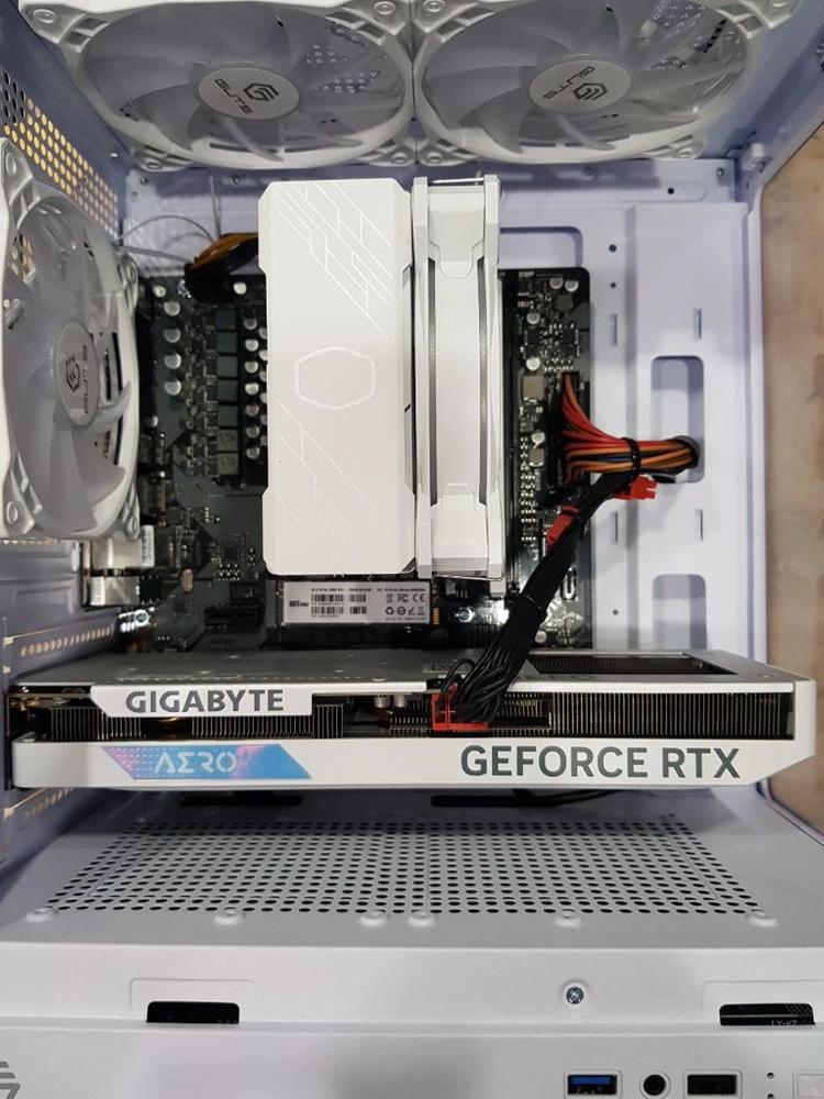 라이젠 7500F RTX4060 컴퓨터 이미지