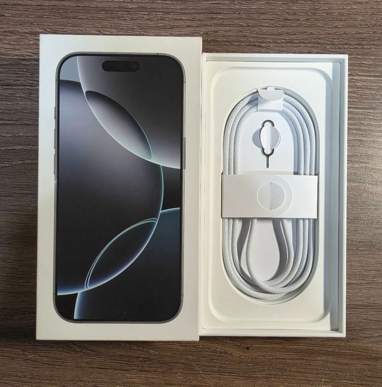애플 아이폰16프로 256GB, 화이트 이미지