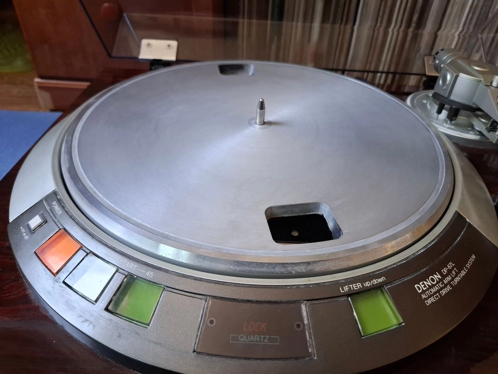 DENON DP~67L턴테이블 이미지