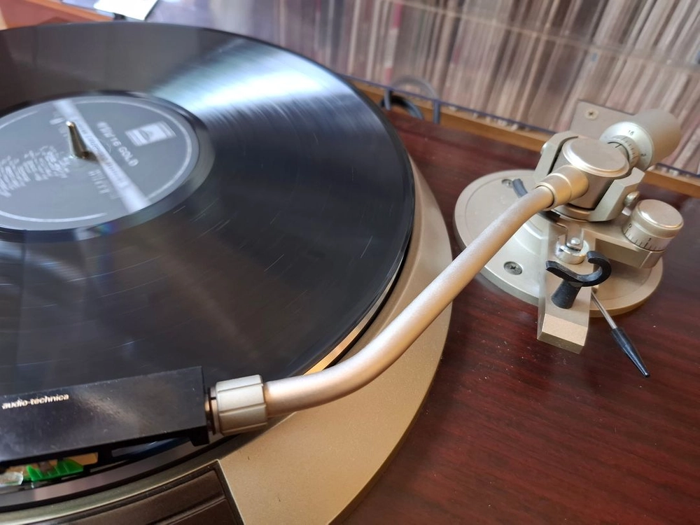 DENON DP~55M턴테이블 이미지