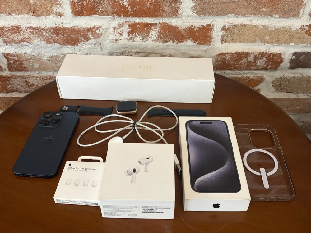 급처) 아이폰15프로 128GB + 애플워치4 +에어팟프로23세트 판매합니다!! 이미지
