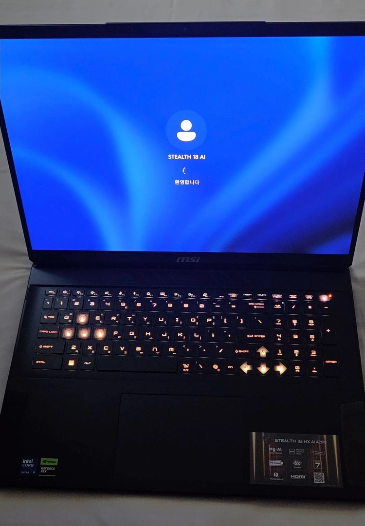 MSI 스텔스 18 HX AI A2XWIG-U9 UHD+Mini LED W11(SSD 2TB) RTX5080/32G 이미지