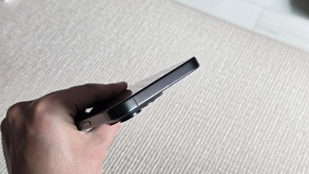 S급 아이폰 15 프로 맥스 512GB 블랙 (+악세서리, 미사용 정품 케이블 등) 이미지