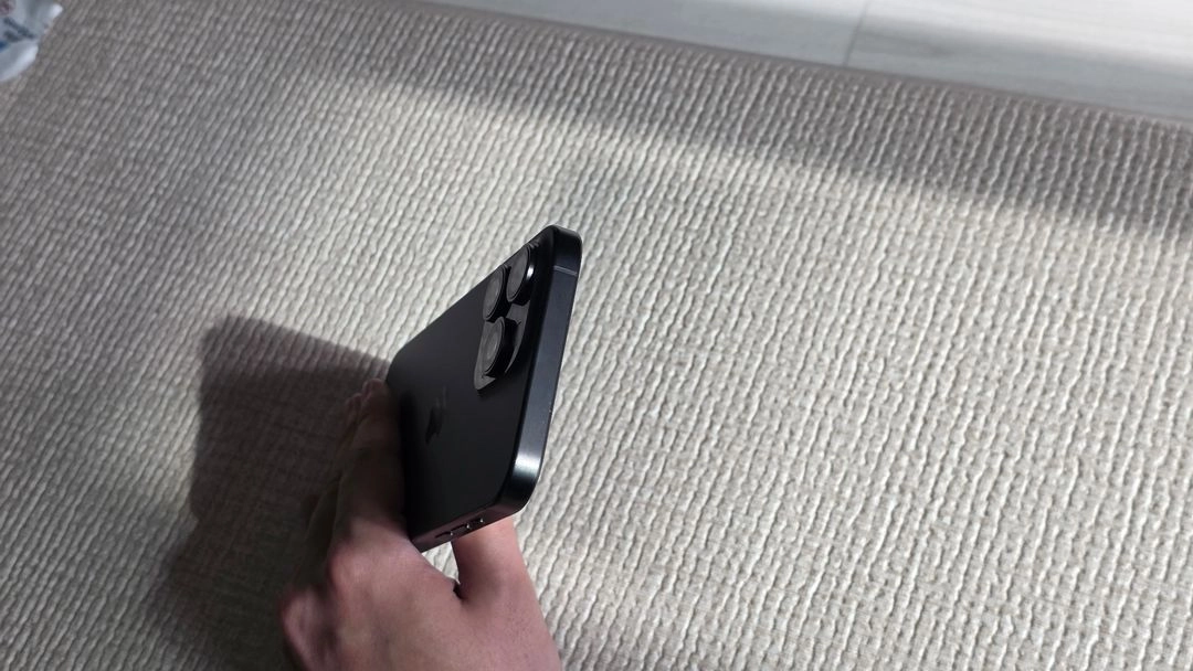 S급 아이폰 15 프로 맥스 512GB 블랙 (+악세서리, 미사용 정품 케이블 등) 이미지