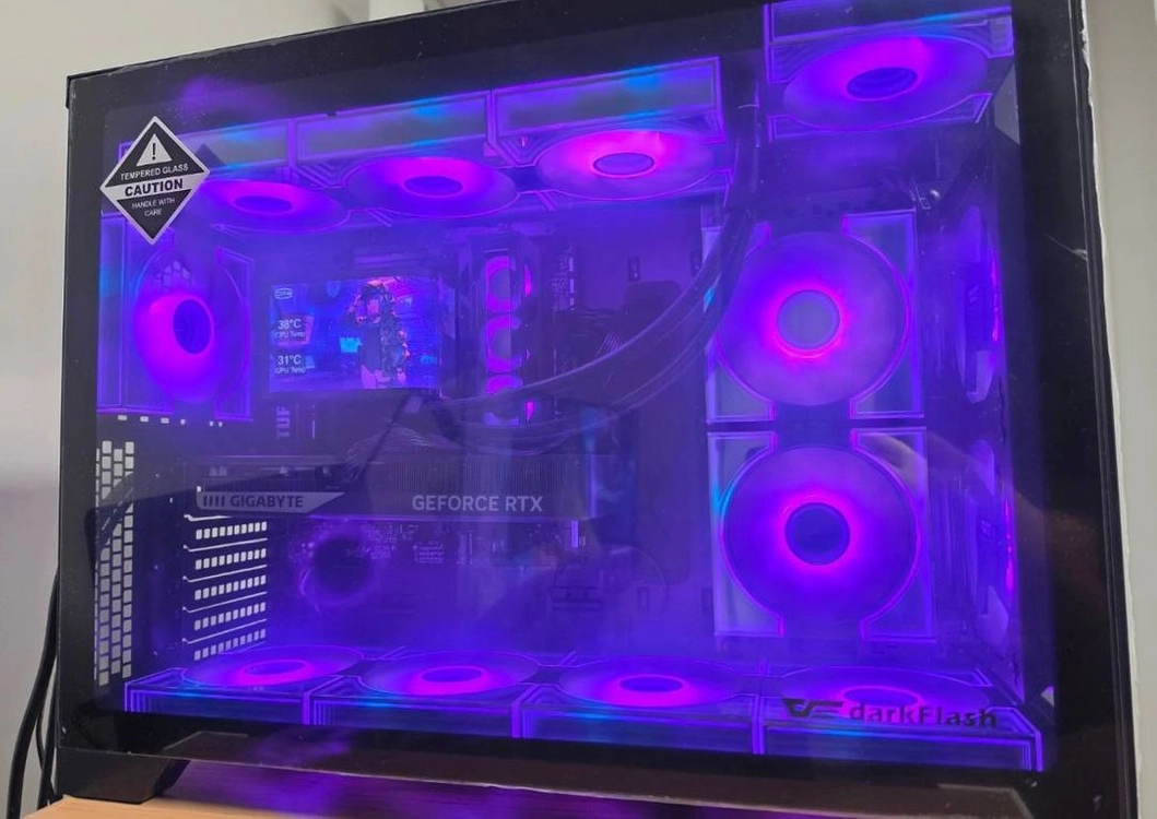 PC 9800X3D 5060ti 게이밍 컴퓨터 본체 이미지