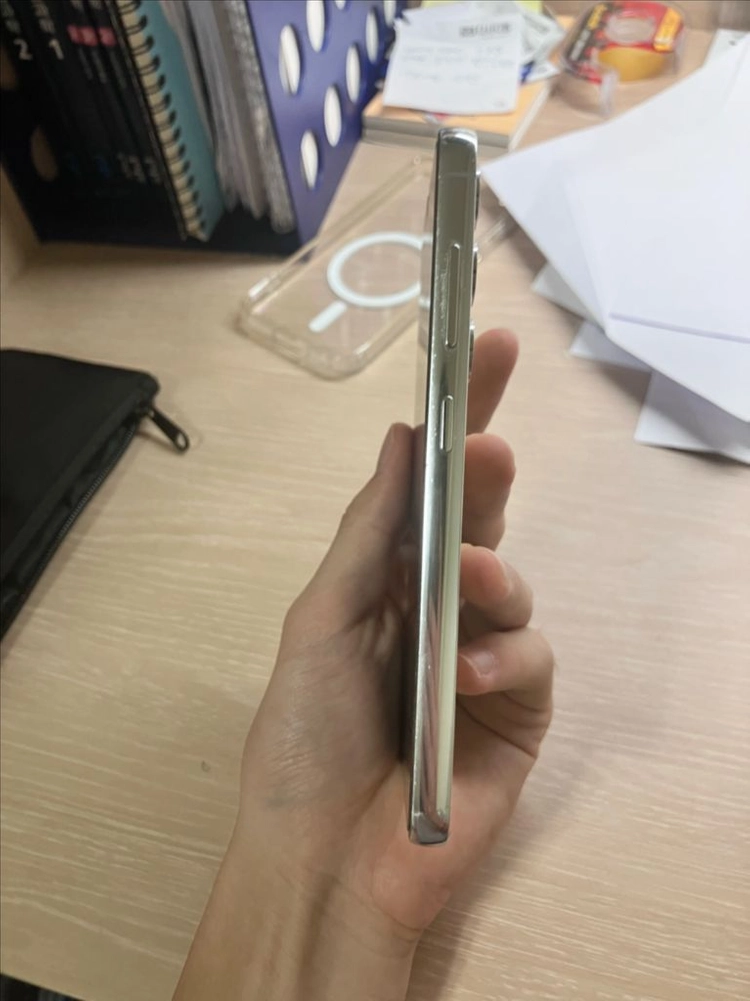 ss급 자급제 갤럭시 s23 512gb 그린 - 무잔상 무흑점+삼성케어 배터리 교체 이미지