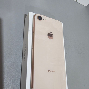 아이폰8 64GB 골드 이미지