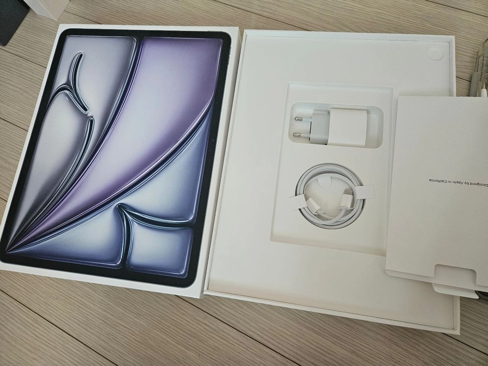 아이패드 에어 m2 13인치 128gb + 애플펜슬 프로 이미지