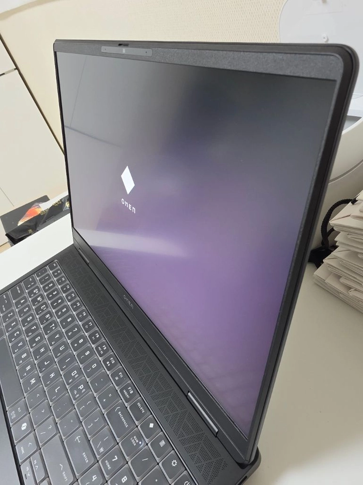 HP 오멘 맥스 (HX375 / RTX5080 / 32GB / 1TB) 게이밍 노트북 *2주전 구매* 이미지