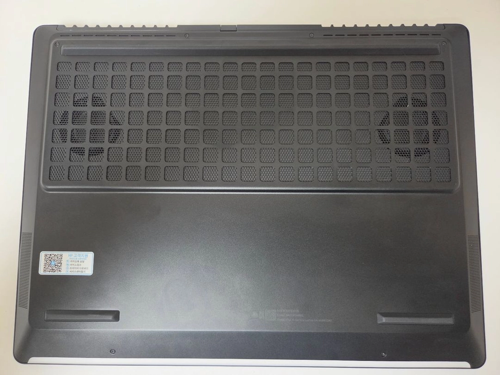 HP 오멘 맥스 (HX375 / RTX5080 / 32GB / 1TB) 게이밍 노트북 *2주전 구매* 이미지