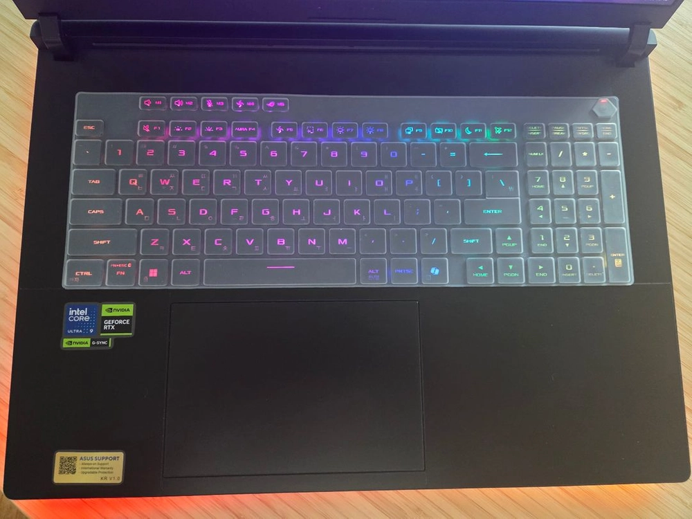asus rog strix scar18 스카 rtx5090 게이밍 노트북 팝니다(풀박스) 이미지