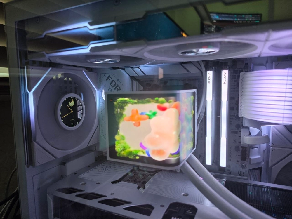 9800x3d + 5080 리안리 풀세팅 하이엔드 데스크탑 이미지