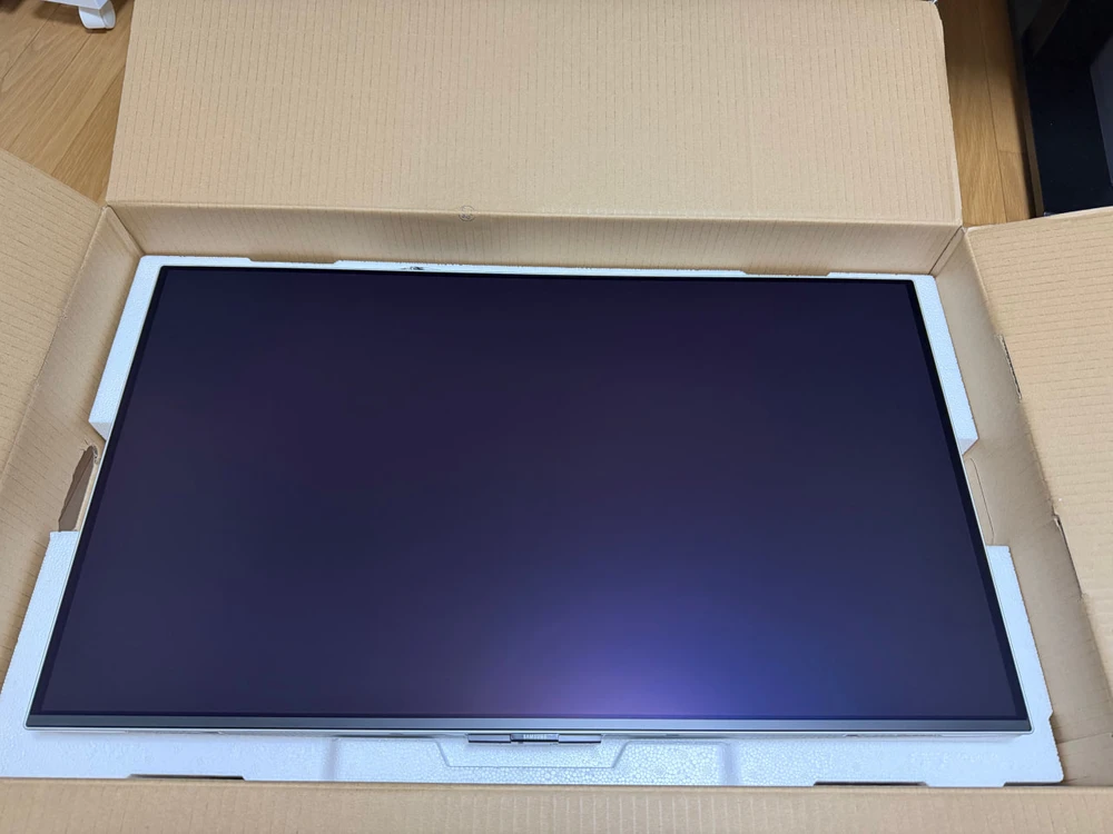 OLED G8 G80SH 4K 240Hz (LS32HG802S) - 안심되는 중고거래